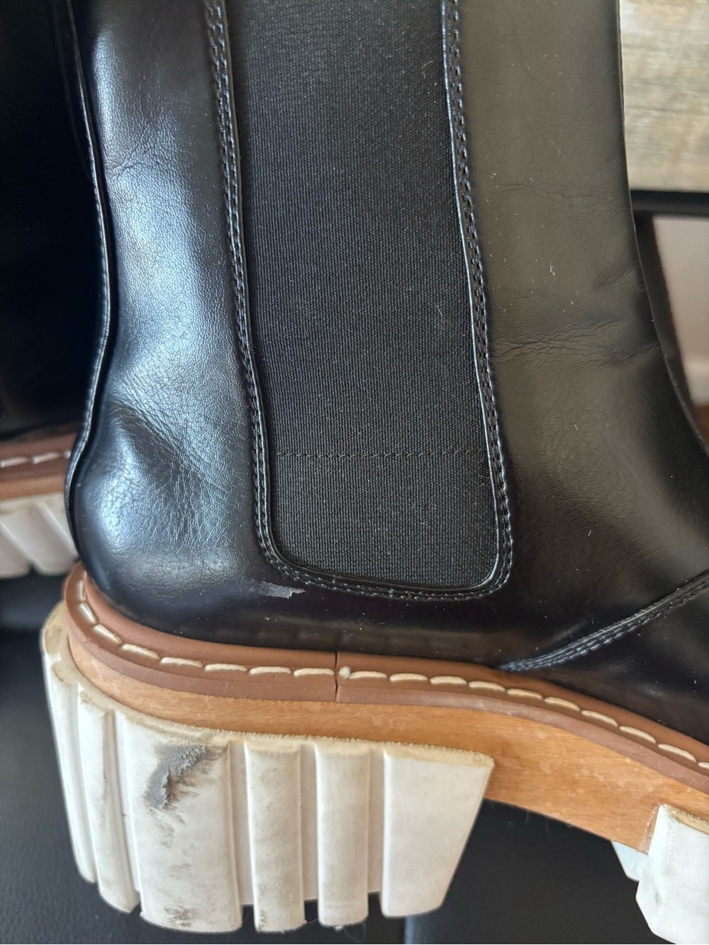 Stella McCartney Black Leather Lace-Up Platform Boots with White Chunky Sole - Picture 9 of 14